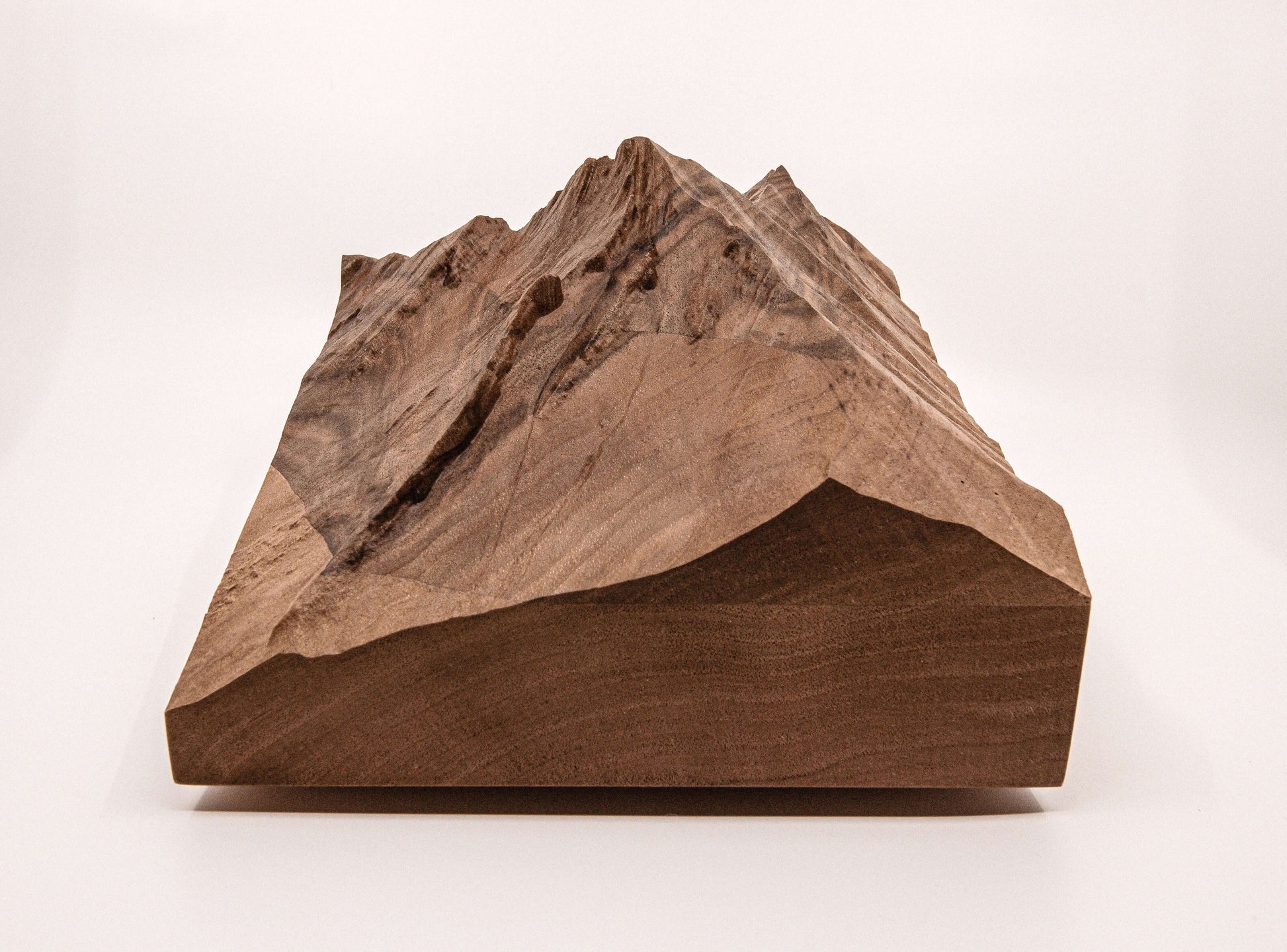Brisen - 3D wooden mountain, side view 2