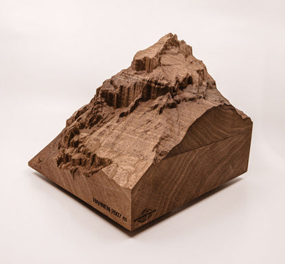 Hahnen - 3D wooden mountain, side view 1
